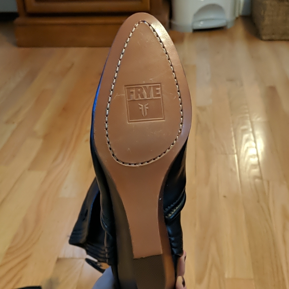 Frye Sam button boots - Picture 2 of 5